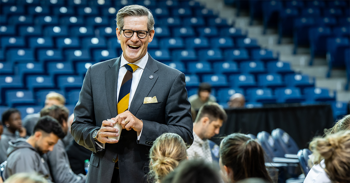 President Dan Allen, Ph.D., speaks with students during a recent University event welcoming La Salle’s Vice President of Athletics & Recreation and Director of Athletics Ashwin “Ash” Puri.