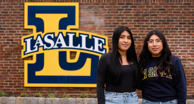 Karen Martinez, ’25, and Kayla Zaruma, ’25