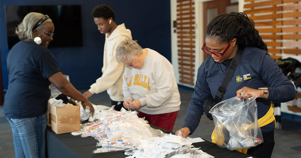 Explorers volunteering for MLK Day of Service.