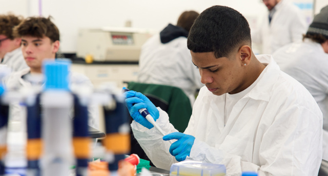 Cosmetic Chemistry (B.S.) Program added to La Salle University’s academic offerings 