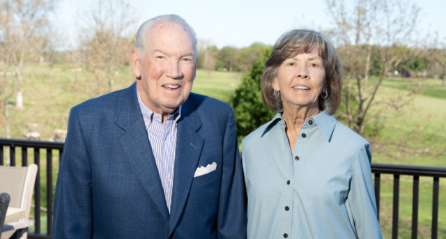 Photo of Jim Lynch, HON ’10, ‘71, and Kathleen (Kathy) Gordon Lynch, ‘77