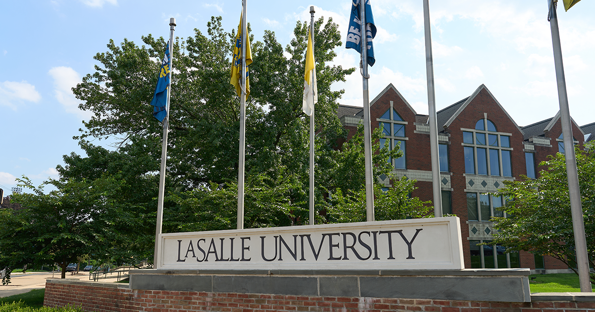 La Salle University sign
