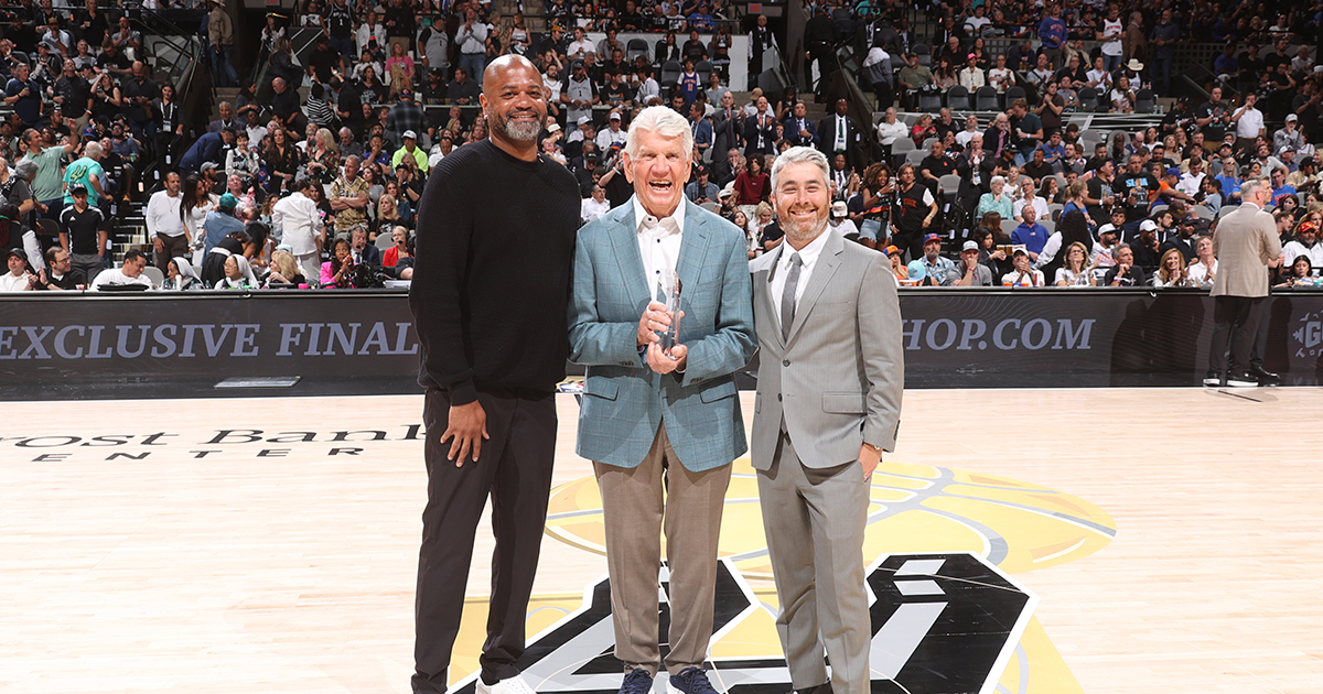 Paul Westhead (center) with NBCA executives. Courtesy of NBA Photos/Getty Images.