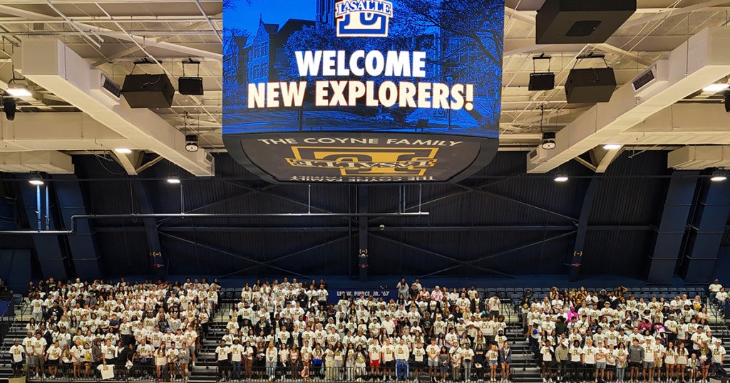 Class Photo on Move-In Day 2026