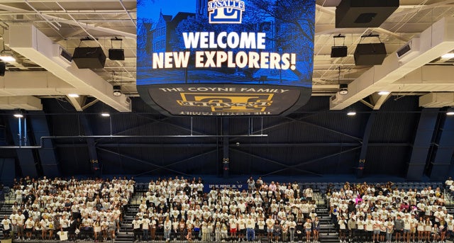 Class Photo on Move-In Day 2026