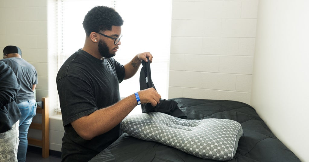 Jalen Waring, '30, making himself at home at La Salle.